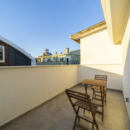 Flat With Terrace In Muratpasa *